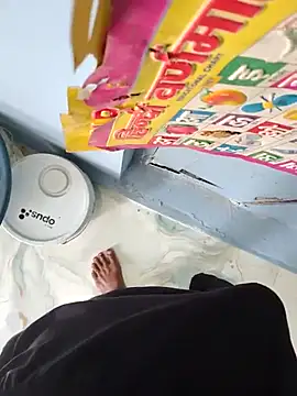 Snapshot of RAYI_Queen_4 chatting on 02-17-26, 05:59 RAYI Queen 4 online show from 02-17-26, 05:59