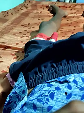 Snapshot of RAYI_Queen_4 chatting on 02-18-26, 12:56 RAYI Queen 4 online show from 02-18-26, 12:56