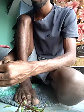 Snapshot of RAYI_Queen_4 chatting on 03-24-26, 03:00 RAYI Queen 4 online show from 03-24-26, 03:00