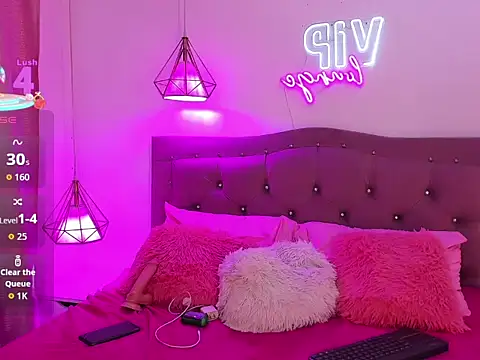 Hanna Deluxe online show from 09-10-25, 08:47