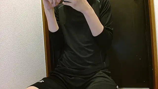 Snapshot of shint-11 chatting on 04-12-26, 10:31 shint-11 online show from 04-12-26, 10:31