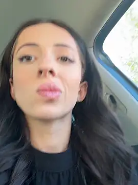 Yesmoree online show from 09-14-25, 09:30