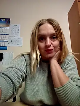 Ami Foxy online show from 10-23-25, 06:23