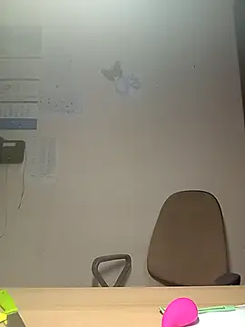 Ami Foxy online show from 12-17-25, 07:14