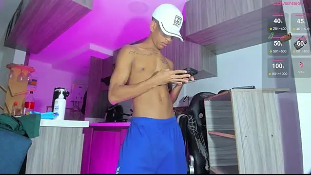 RyanScot4 online show from 10-17-25, 04:48