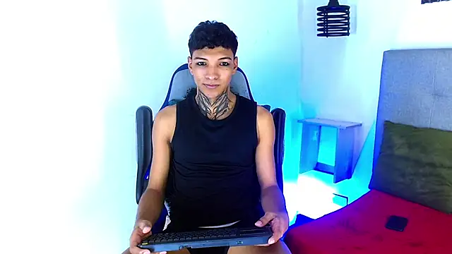 Rick Wade online show from 02-02-26, 03:49