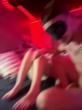 stripadlo online show from 11-21-25, 04:49