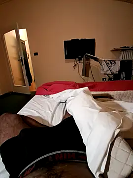 Stud s online show from 11-11-25, 11:05