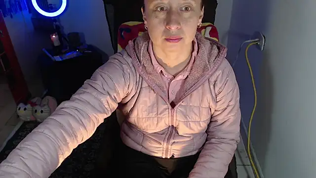 Milf Valeria online show from 09-30-25, 04:01