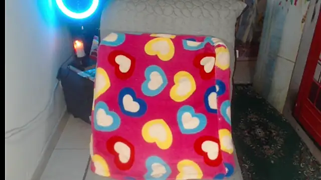 Milf Valeria online show from 10-24-25, 03:19