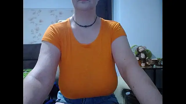 Mary x online show from 06-17-26, 03:09
