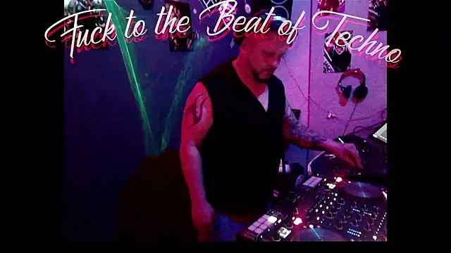 Wir2002Paar online show from 03-14-26, 01:55