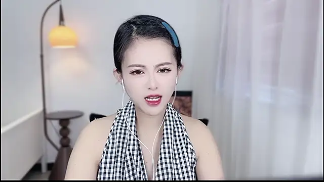 Musae7 online show from 11-18-25, 02:17