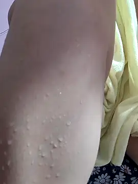 Snapshot of sasud2 chatting on 10-15-25, 02:39 sasud2 online show from 10-15-25, 02:39