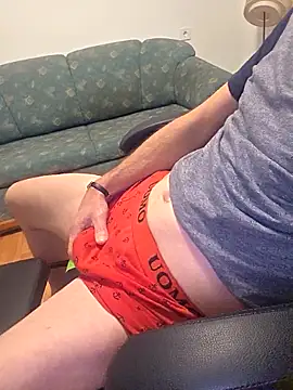 G-boy40 online show from 10-26-25, 01:17