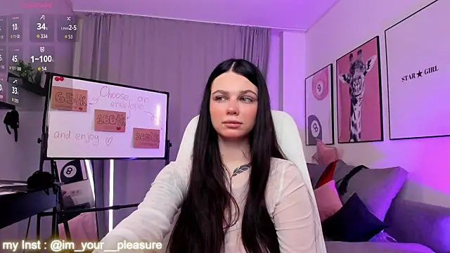 Michela Fruet online show from 12-02-25, 01:11