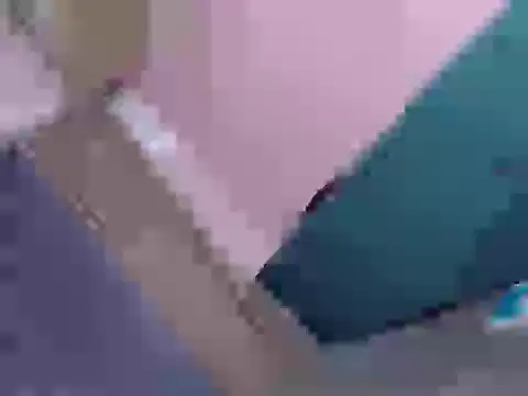 Snapshot of fallen_angel08 chatting on 10-13-25, 04:40 fallen angel08 online show from 10-13-25, 04:40