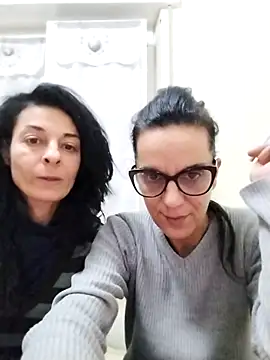 luciaegraziella online show from 01-05-26, 10:57