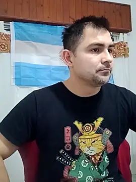 Bradd 32 online show from 06-18-26, 11:36