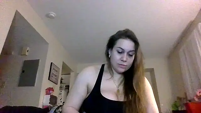 Snapshot of thedevinemama chatting on 04-14-26, 01:22 thedevinemama online show from 04-14-26, 01:22