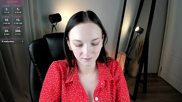 Nilliee Sugar online show from 09-10-25, 12:38