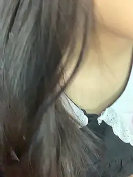 Linhtruong  online show from 12-02-25, 04:40