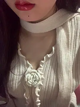 Linhtruong  online show from 01-09-26, 04:37