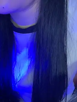 Linhtruong  online show from 05-12-26, 04:09