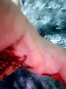 Snapshot of Daisygirl9 chatting on 10-20-25, 05:24 Daisygirl9 online show from 10-20-25, 05:24