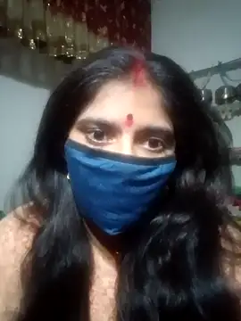 Snapshot of Daisygirl9 chatting on 02-14-26, 03:31 Daisygirl9 online show from 02-14-26, 03:31