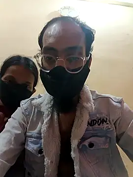 Snapshot of ursumita chatting on 10-10-25, 07:24 ursumita online show from 10-10-25, 07:24