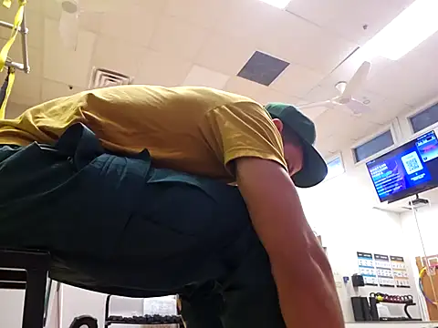 Snapshot of sloppytopkins chatting on 09-24-25, 08:06 sloppytopkins online show from 09-24-25, 08:06