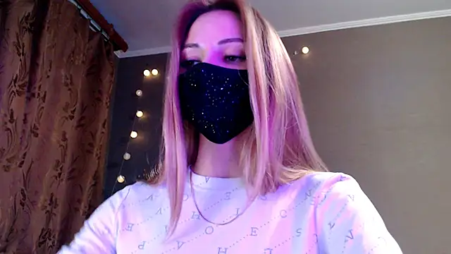 Iris lave online show from 03-18-26, 04:10