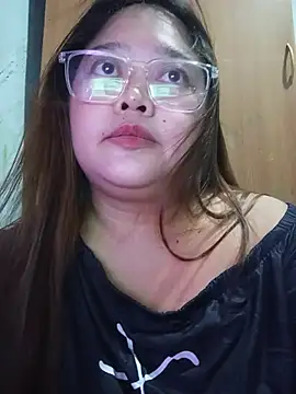 sweetbigtits19 online show from 06-28-26, 10:10