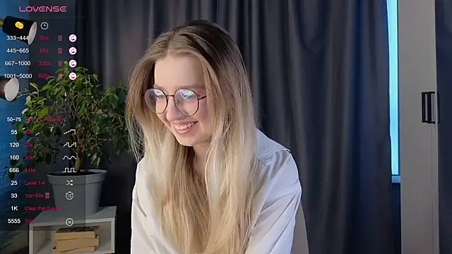 zegoii online show from 09-26-25, 01:15