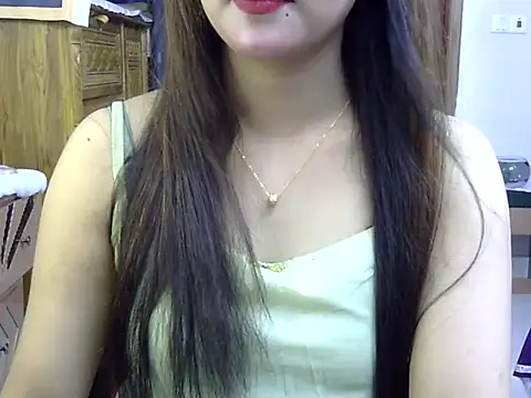 Snapshot of Obonti_2000 chatting on 11-08-25, 04:40 Obonti 2000 online show from 11-08-25, 04:40