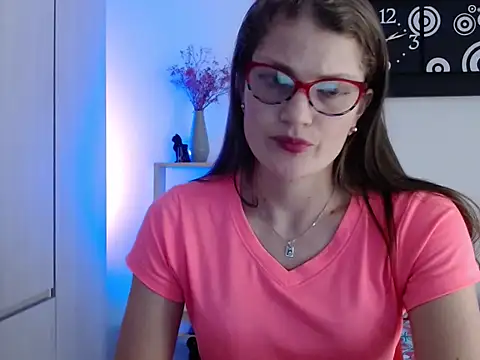 Camila-ventura online show from 10-21-25, 07:14