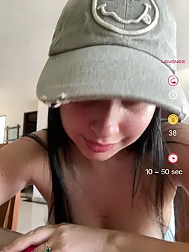 lucy grey25 online show from 05-06-26, 03:06