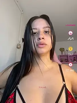 lucy grey25 online show from 05-07-26, 04:12