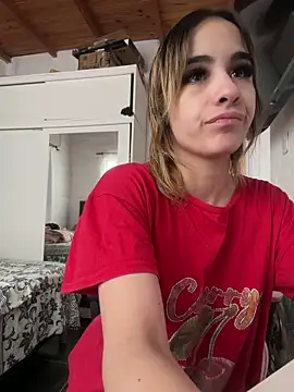 Snapshot of Babylovetiernax chatting on 11-06-25, 06:31 Babylovetiernax online show from 11-06-25, 06:31