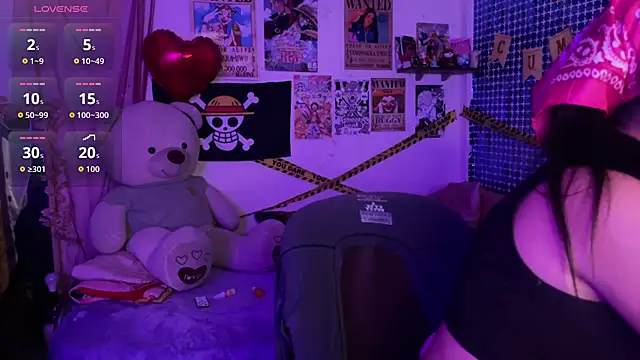 PixelKitty  online show from 05-06-26, 02:51