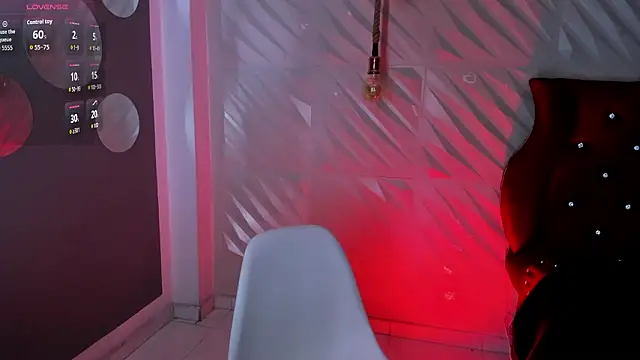 Snapshot of Nocturnapsy chatting on 02-14-26, 07:43 Nocturnapsy online show from 02-14-26, 07:43