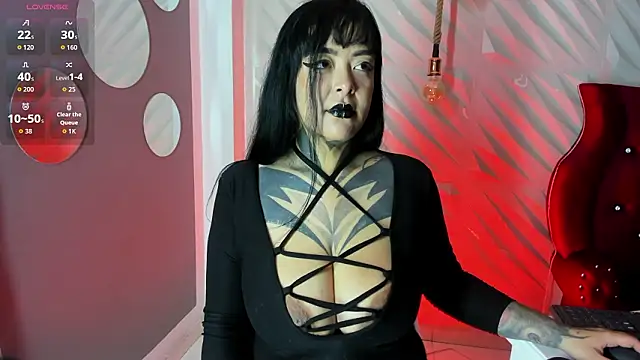 Snapshot of Nocturnapsy chatting on 02-16-26, 12:45 Nocturnapsy online show from 02-16-26, 12:45