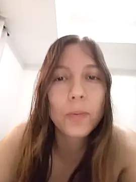 Arianna Moss online show from 09-29-25, 01:38