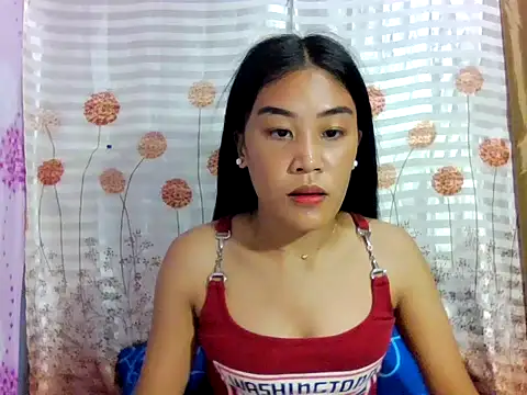 YourWildestDoll online show from 10-22-25, 03:23