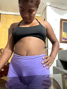 Snapshot of chocolatito-ho chatting on 10-01-25, 01:44 chocolatito-ho online show from 10-01-25, 01:44