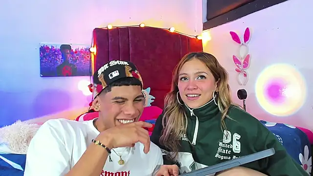 ChiliciousCouple online show from 09-10-25, 10:48