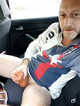 cazzoweb online show from 10-19-25, 02:07