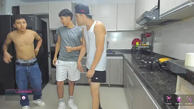 Crazymen hot online show from 09-23-25, 11:19