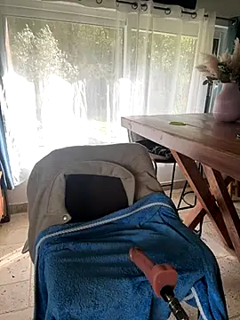 coquineronde online show from 10-04-25, 02:26